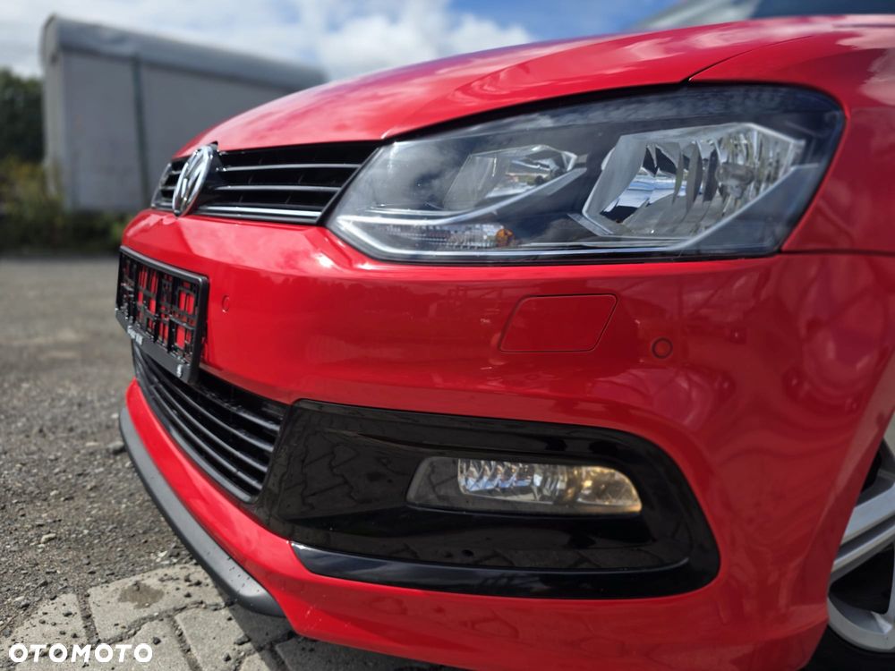 Volkswagen Polo 1.2 TSI Blue Motion Technology Lounge - 23