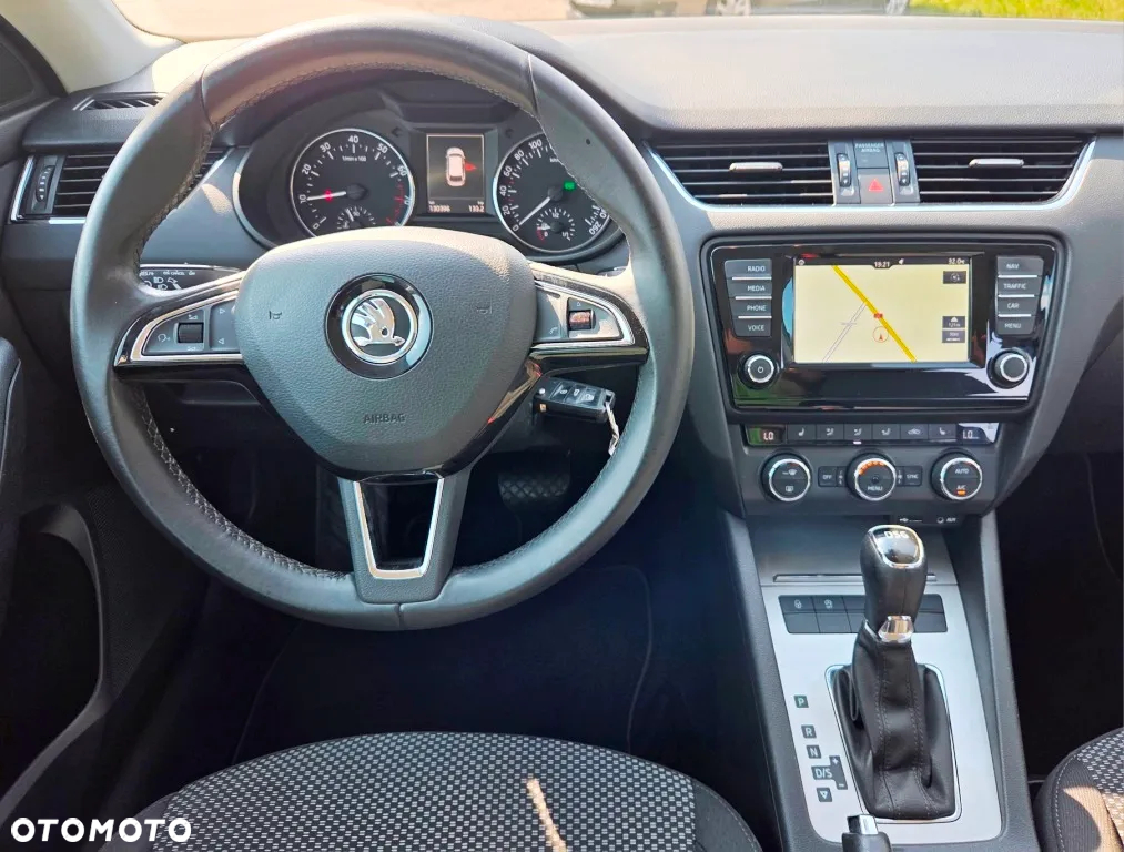 Skoda Octavia Combi 1.4 TSI DSG Style - 31