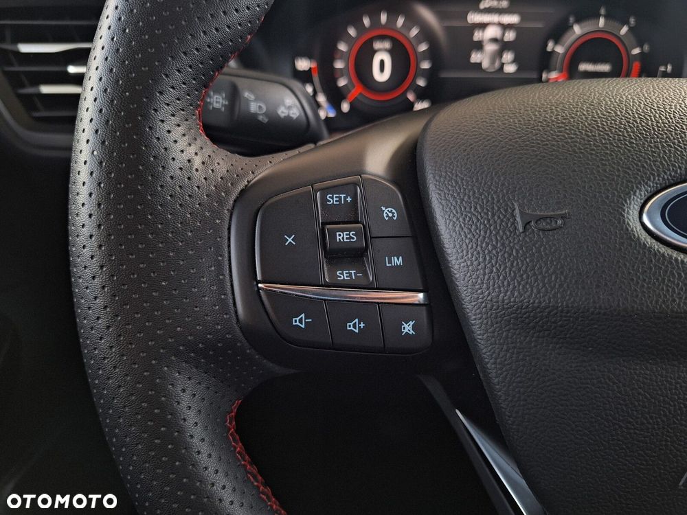 Ford Kuga 1.5 EcoBoost FWD ST-Line - 37