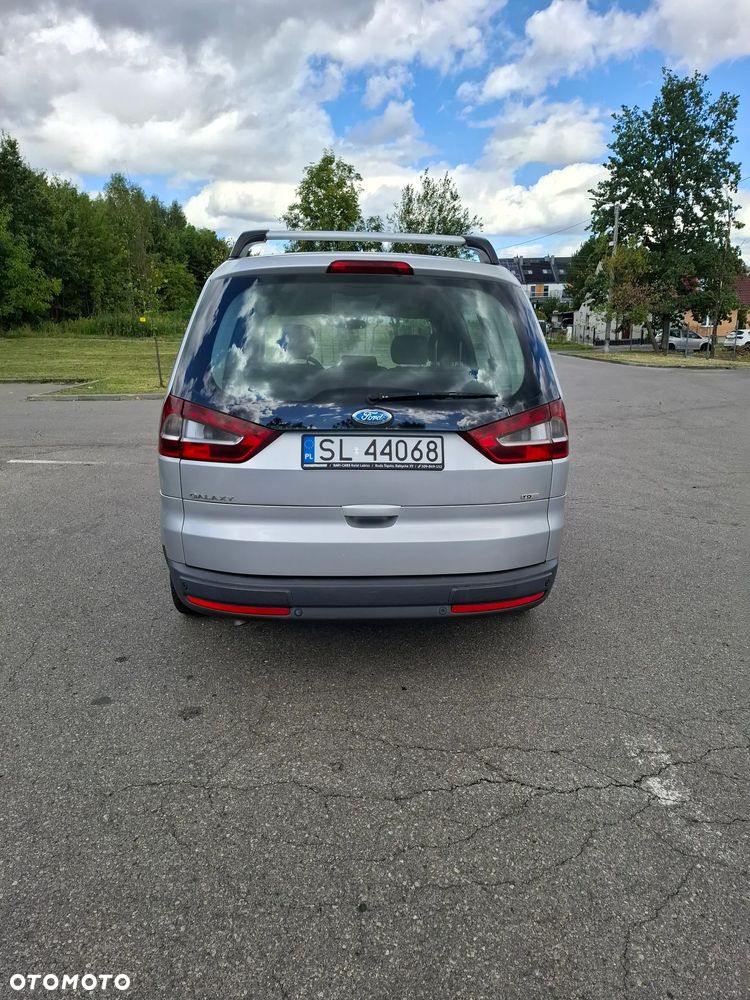 Ford Galaxy - 5