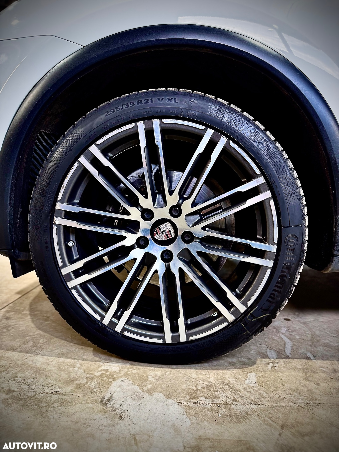 Porsche Cayenne 3.0 L - 13