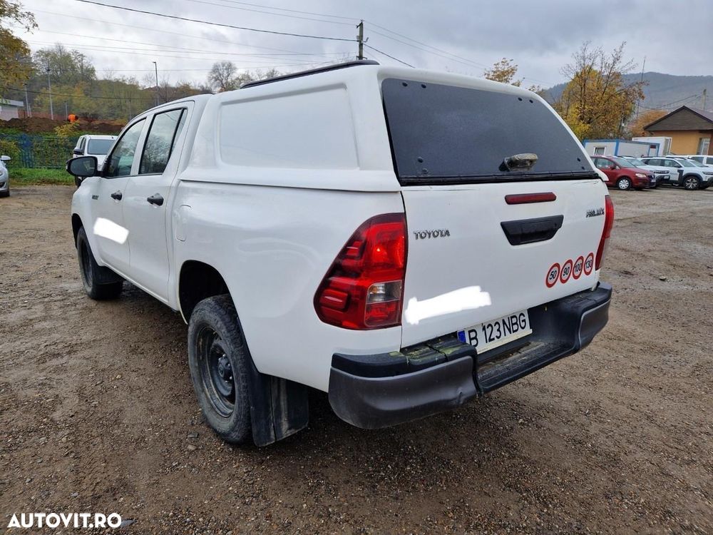 Toyota Hilux 4x4 Double Cab M/T Style - 27