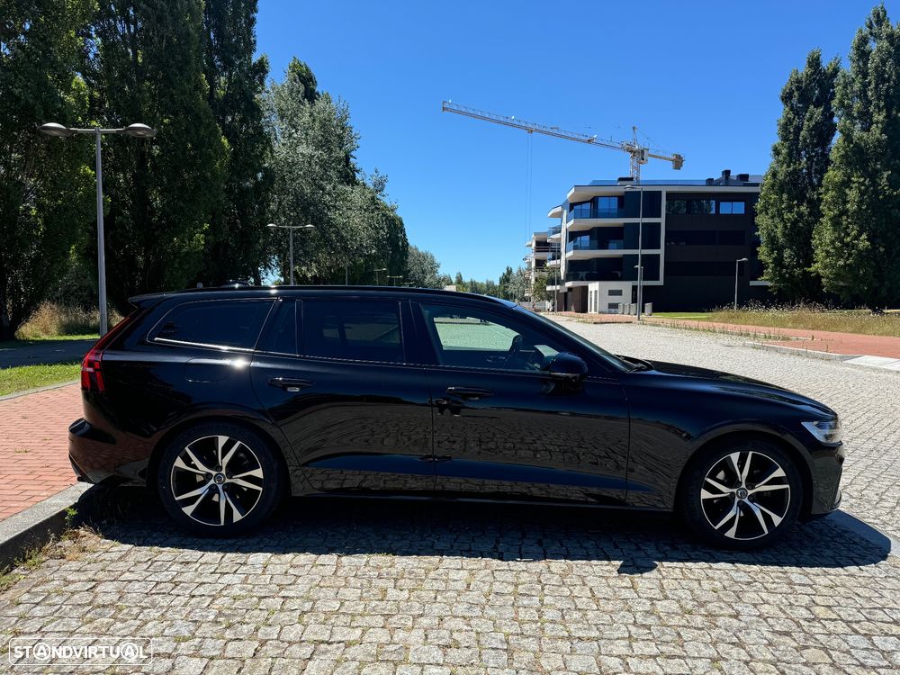 Volvo V60 2.0 D4 R-Design Geartronic - 4