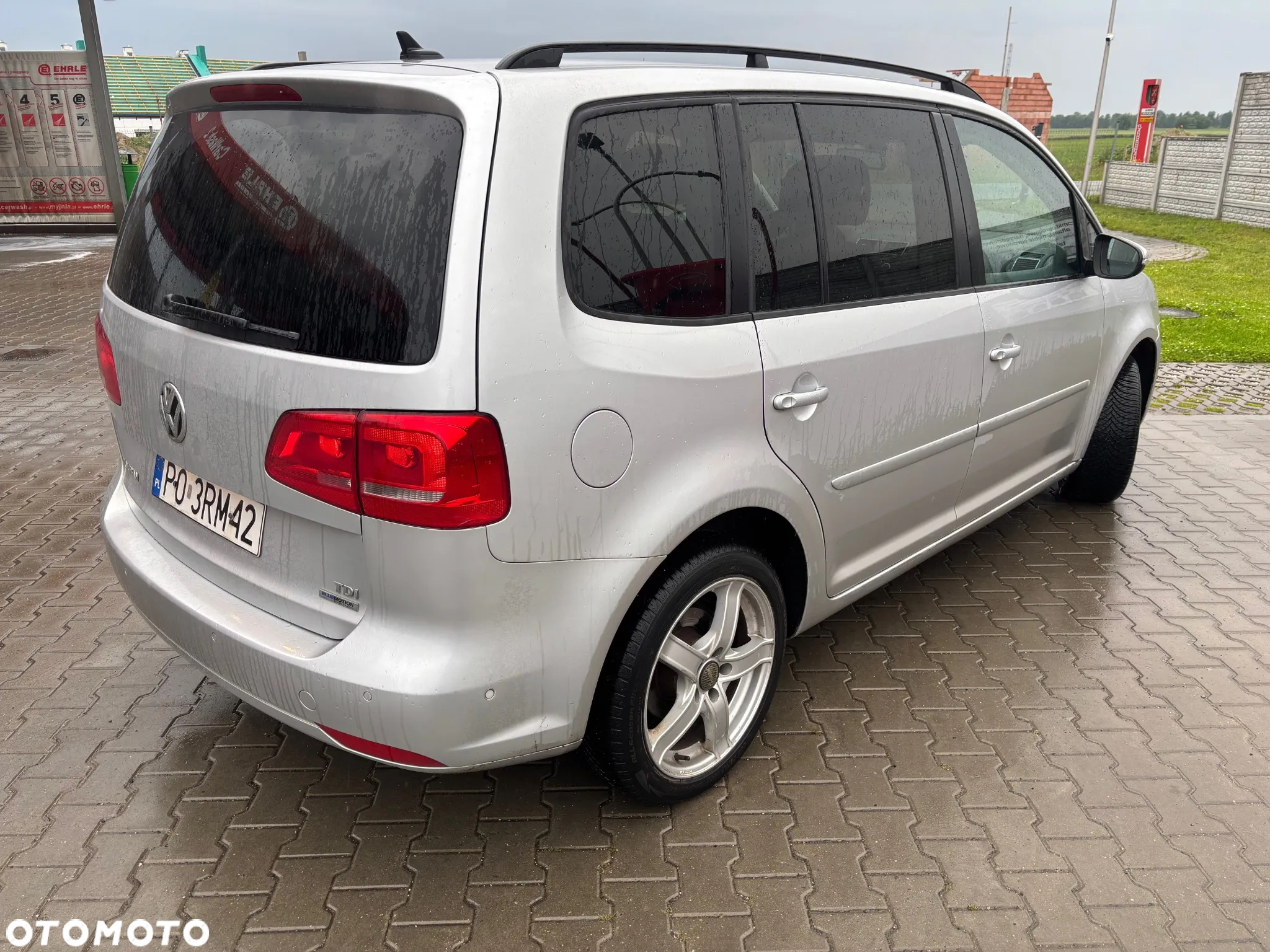 Volkswagen Touran 1.6 TDI DPF Comfortline DSG - 3