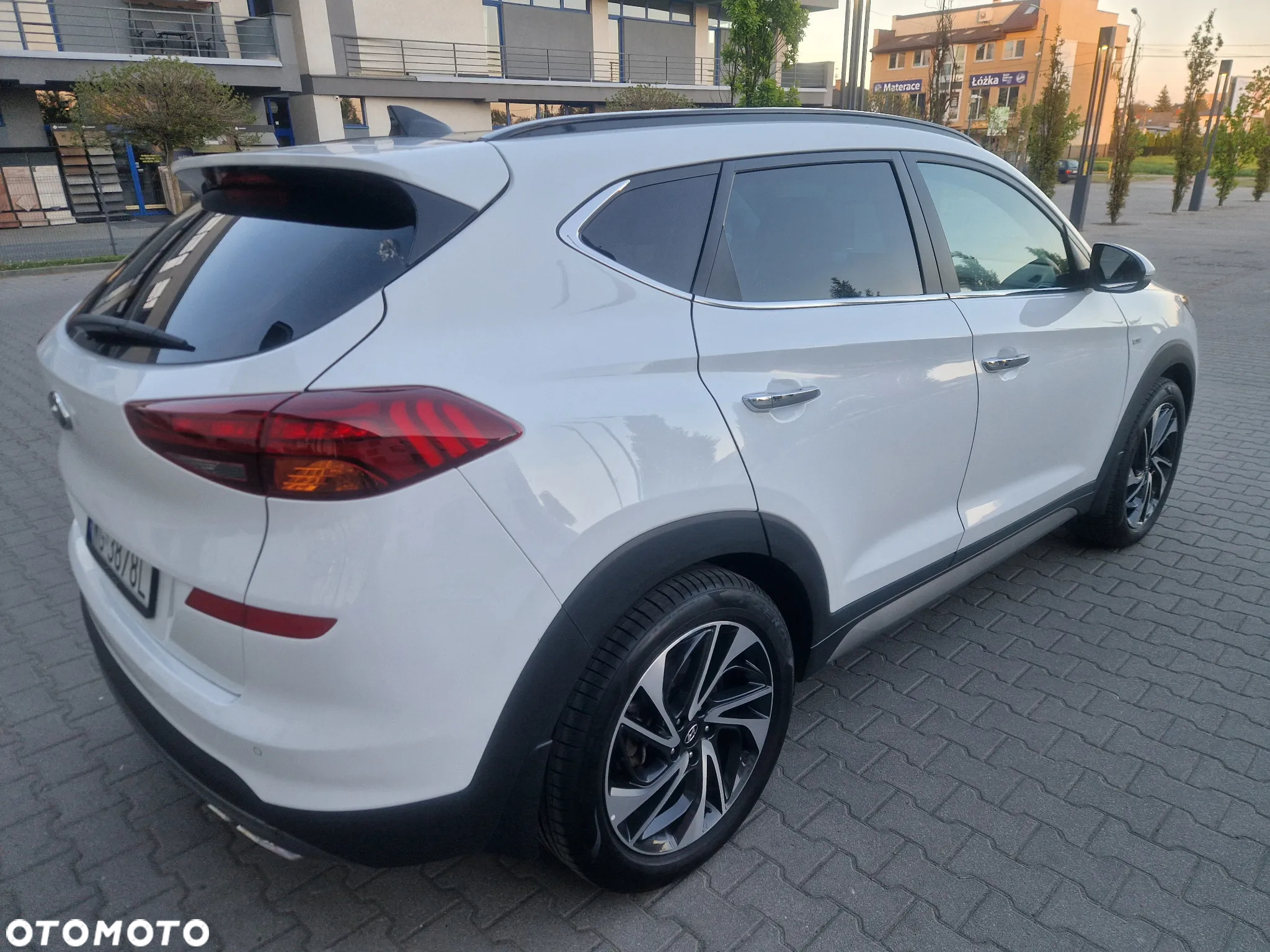 Hyundai Tucson 2.0 CRDI Premium 4WD - 6