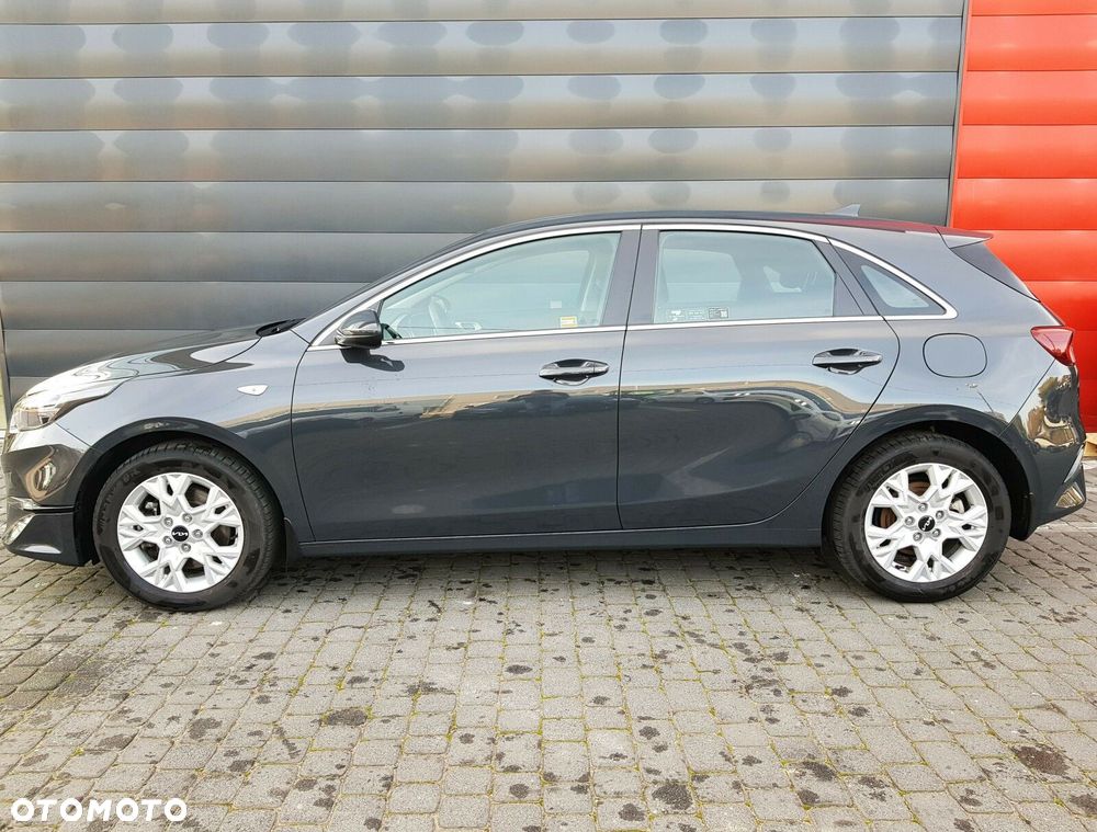 Kia Ceed 1.5 T-GDI M - 5