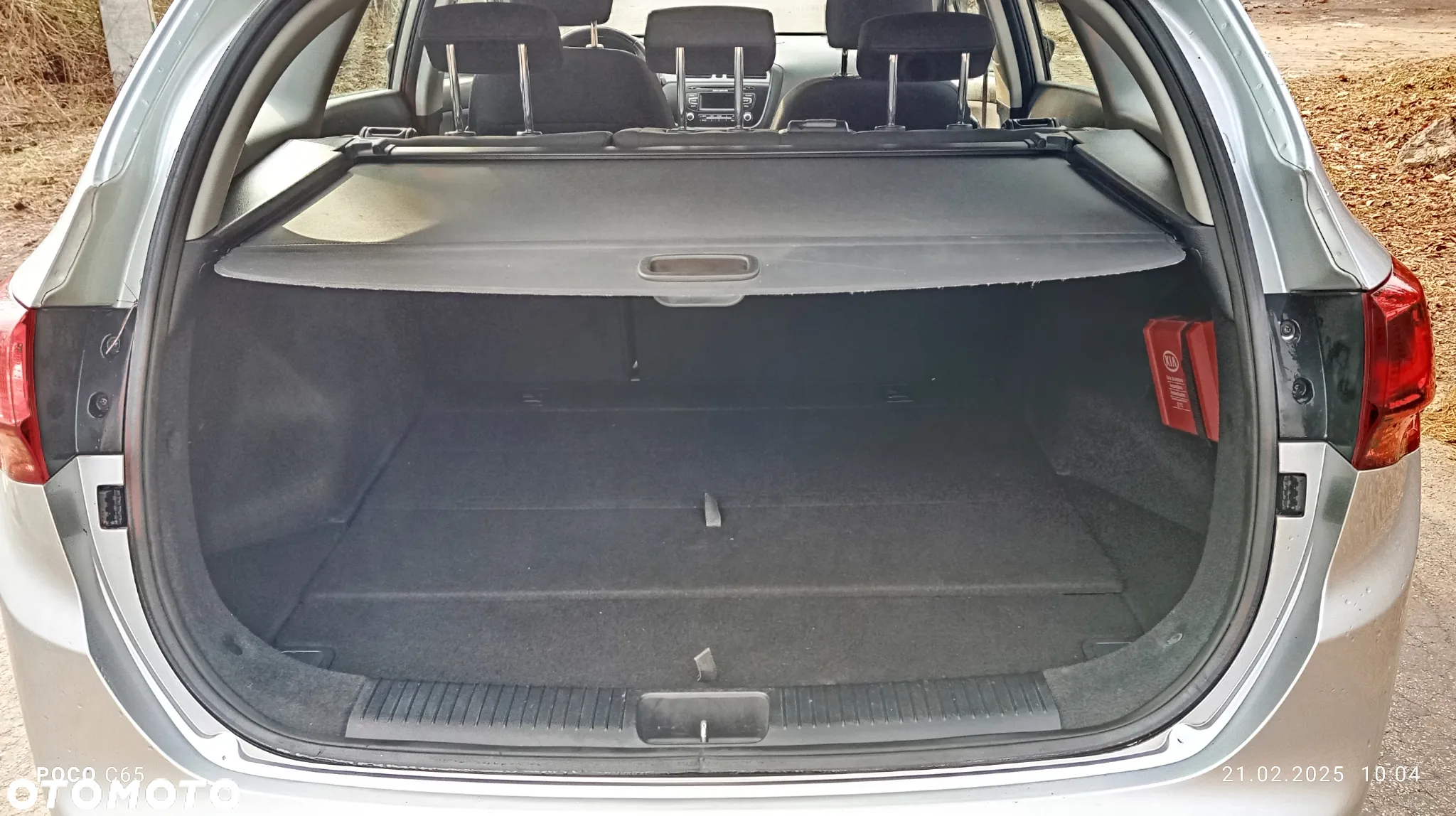 Kia Ceed - 11