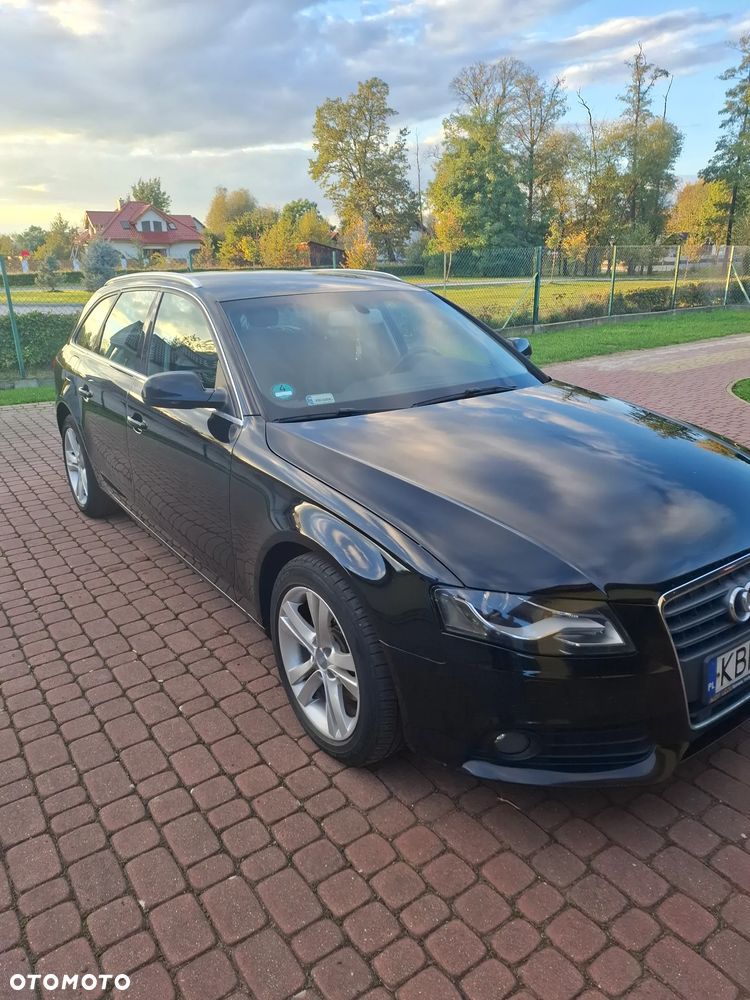 Audi A4 Avant - 10