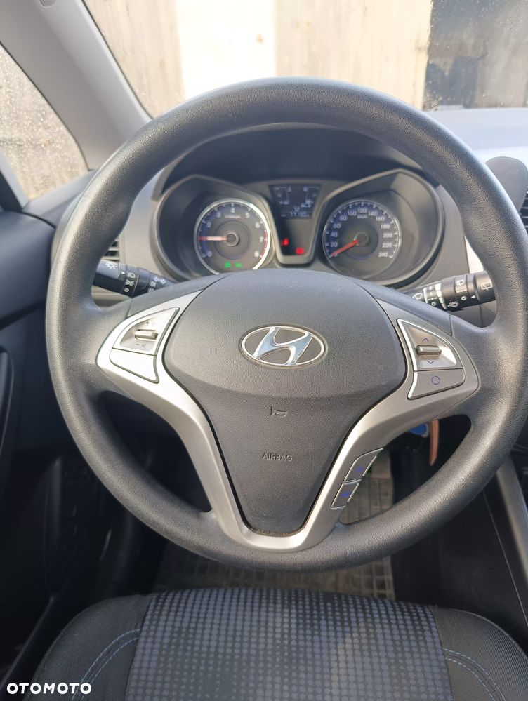 Hyundai ix20 1.6 Classic + - 8