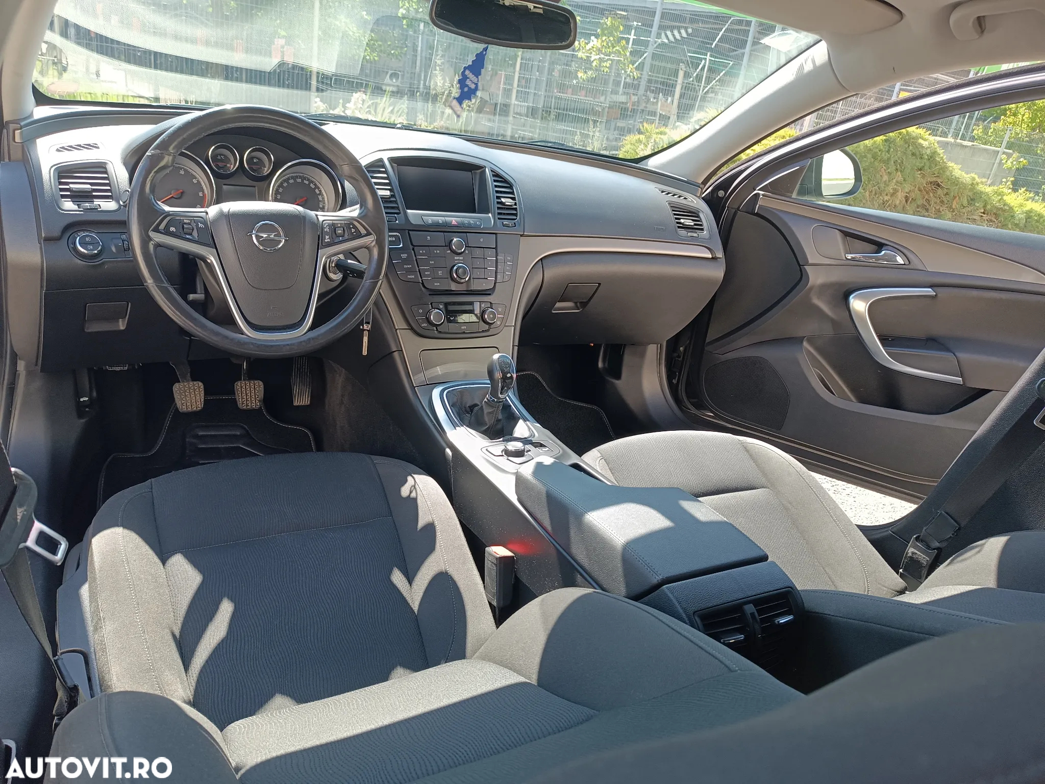 Opel Insignia 2.0 CDTI ecoFLEX Start/Stop Business Innovation - 13