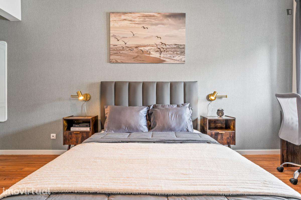 Quarto - localizado em Oeiras Lisbon - Grande imagem: 3/31