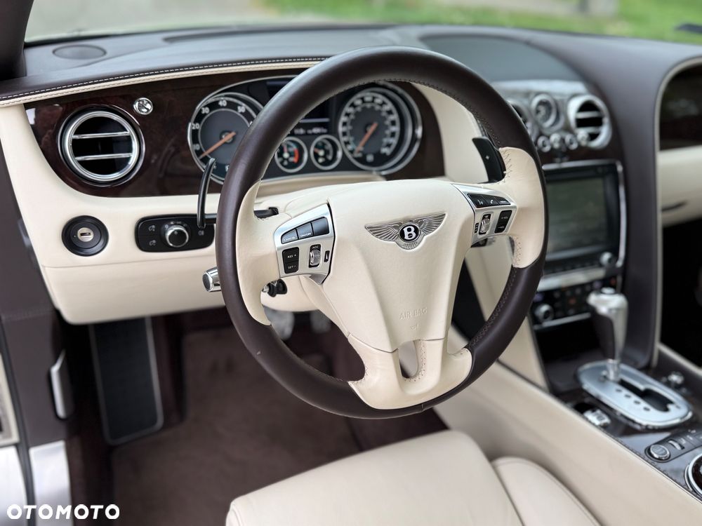 Bentley Continental GT W12 - 24