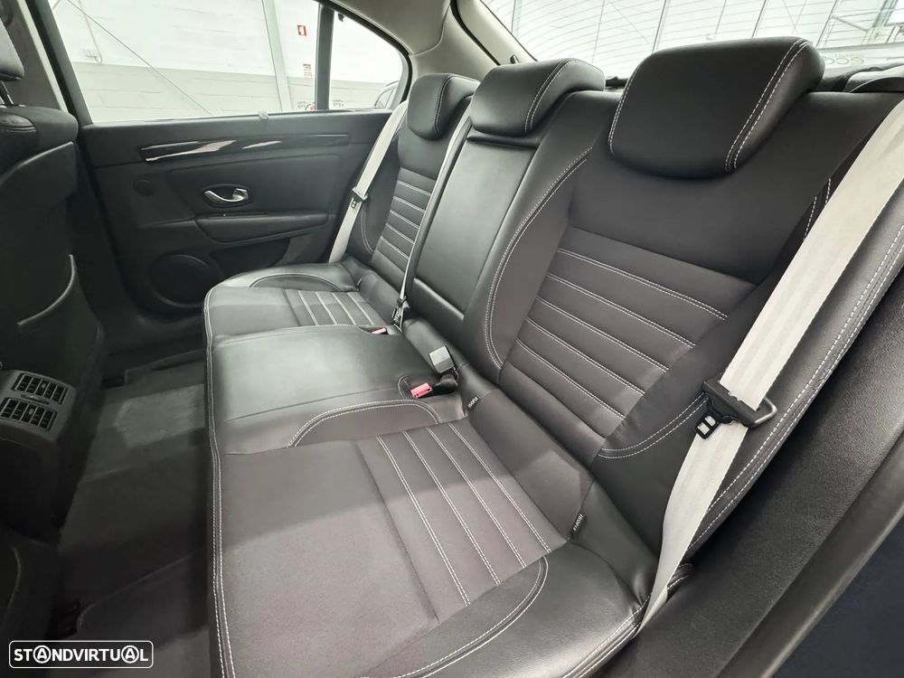 Renault Laguna ENERGY dCi 130 FAP Start & Stop Bose Edition - 30