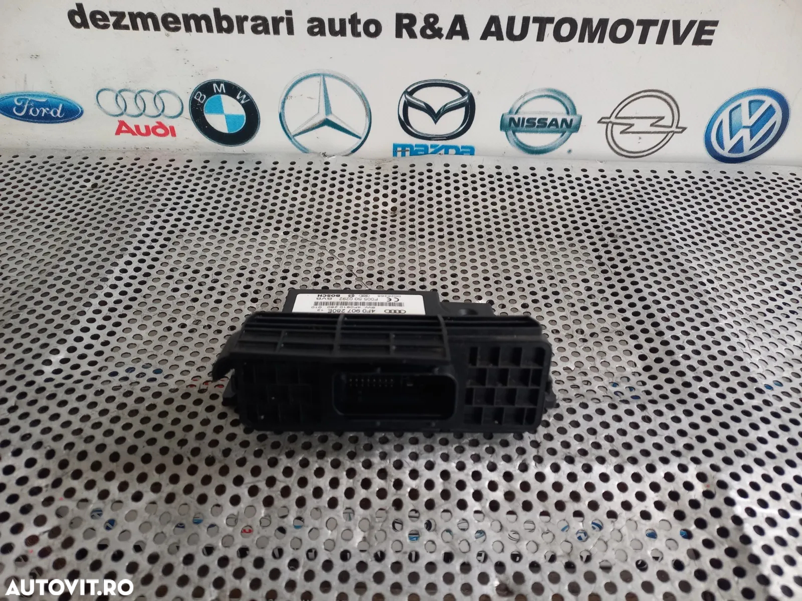 Modul Calculator Lumini Audi Q7 4L A6 C6 Cod 4FE - Dezmembrari Arad - 2