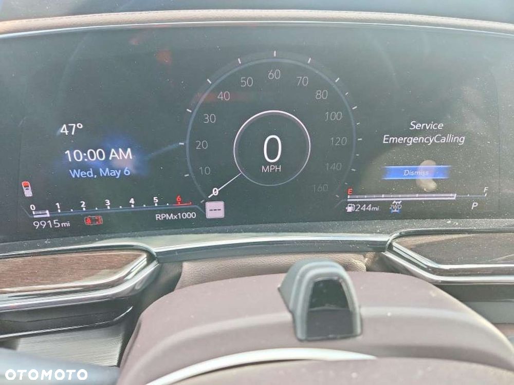 Cadillac Escalade - 10