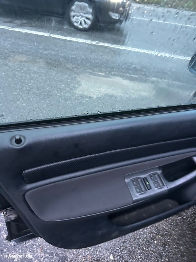 Audi A4 1.6 Ambiente EC - 6