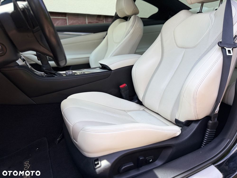 Infiniti Q60 - 8