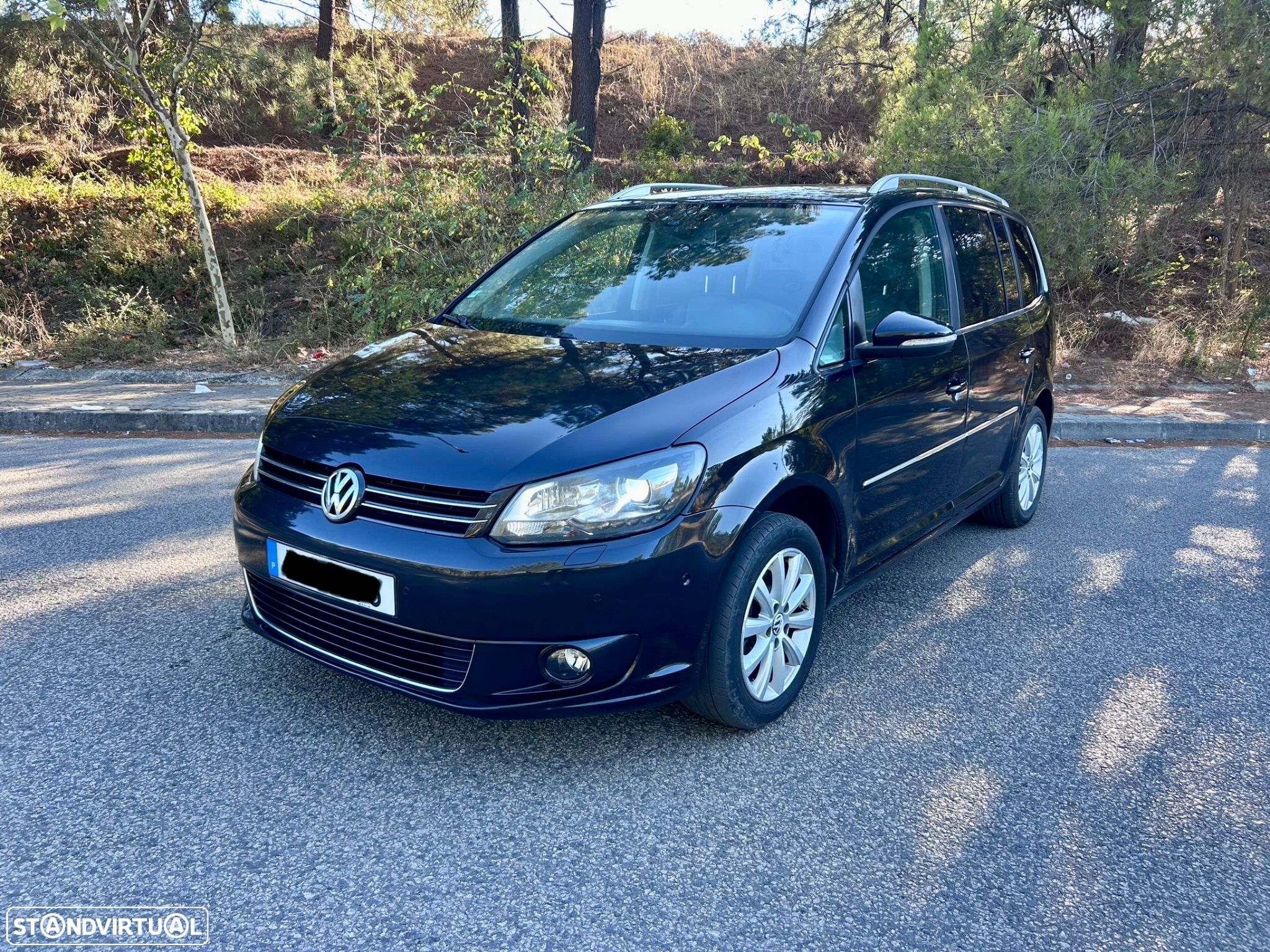 VW Touran 1.6 TDI Blue.Highline 7L - 1