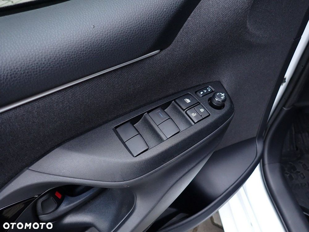 Toyota Yaris - 14