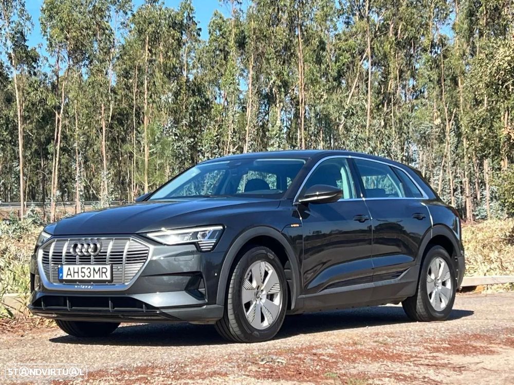 Audi e-tron - 41