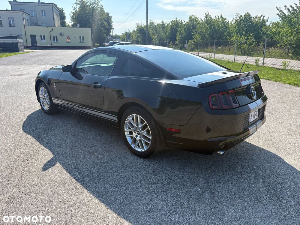 Ford Mustang 3.7 V6 Premium - 4