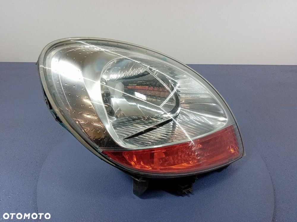 KANGOO I LIFT REFLEKTOR PRAWY LAMPA EU 8200150617 - 2