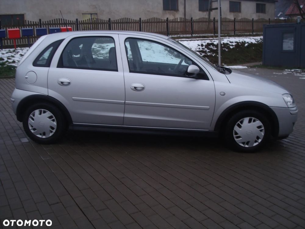 Opel Corsa 1.2 16V NJoy - 32