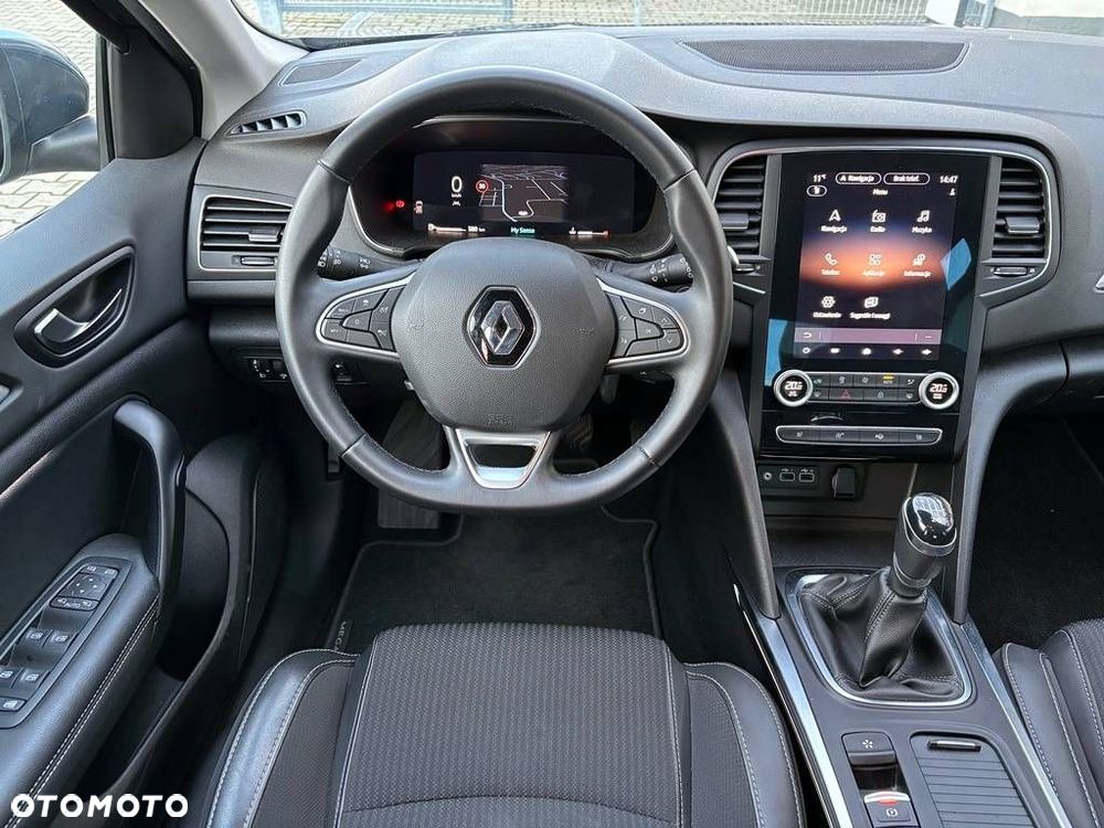Renault Megane 1.3 TCe Techno - 10