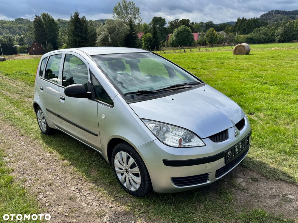 Mitsubishi Colt - 2