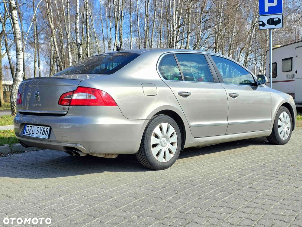 Skoda Superb 2.0 TSI Ambition DSG - 3
