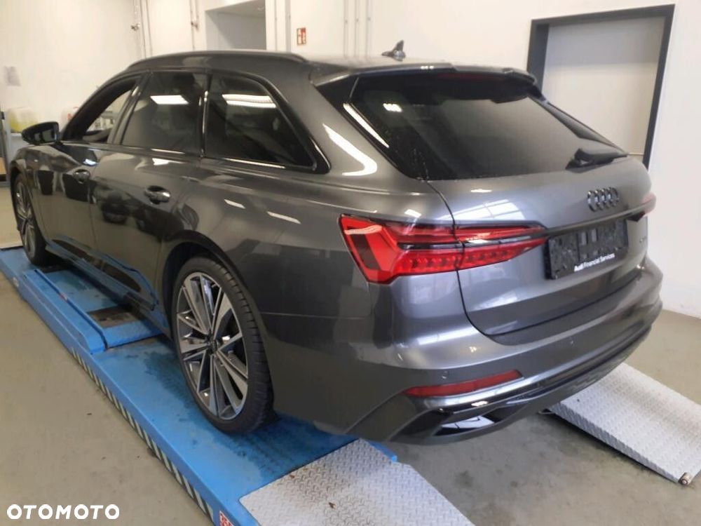 Audi A6 Avant - 5