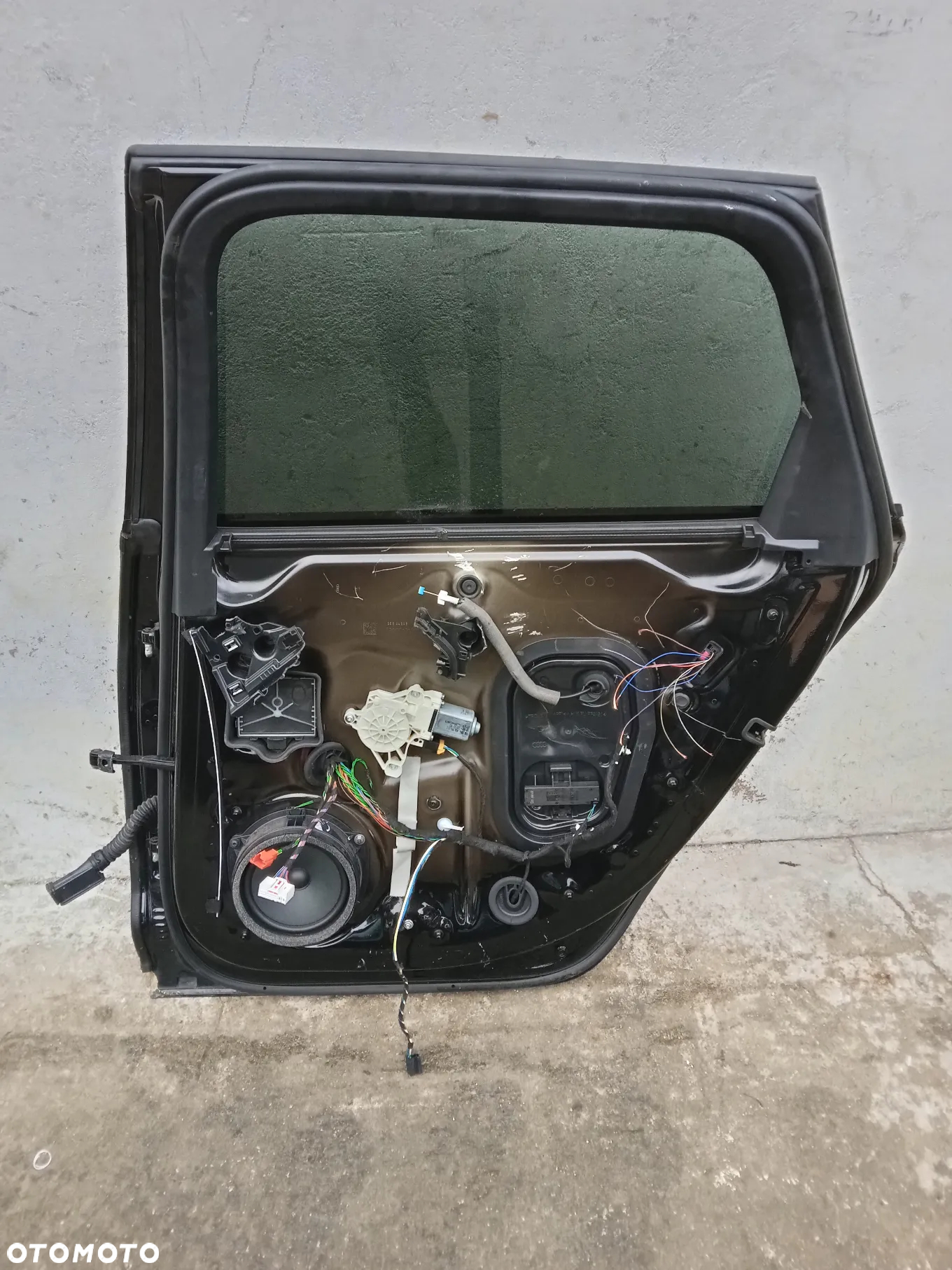 AUDI A6 C8 KOMBI 18- DRZWI TYLNE TYŁ - 3