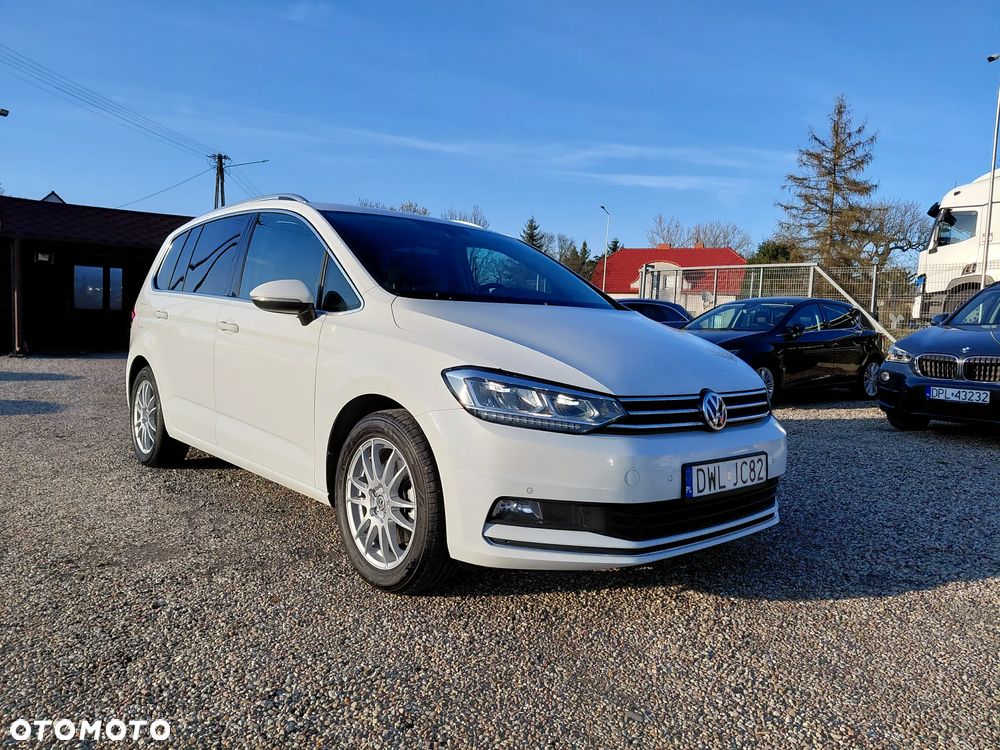 Volkswagen Touran - 3