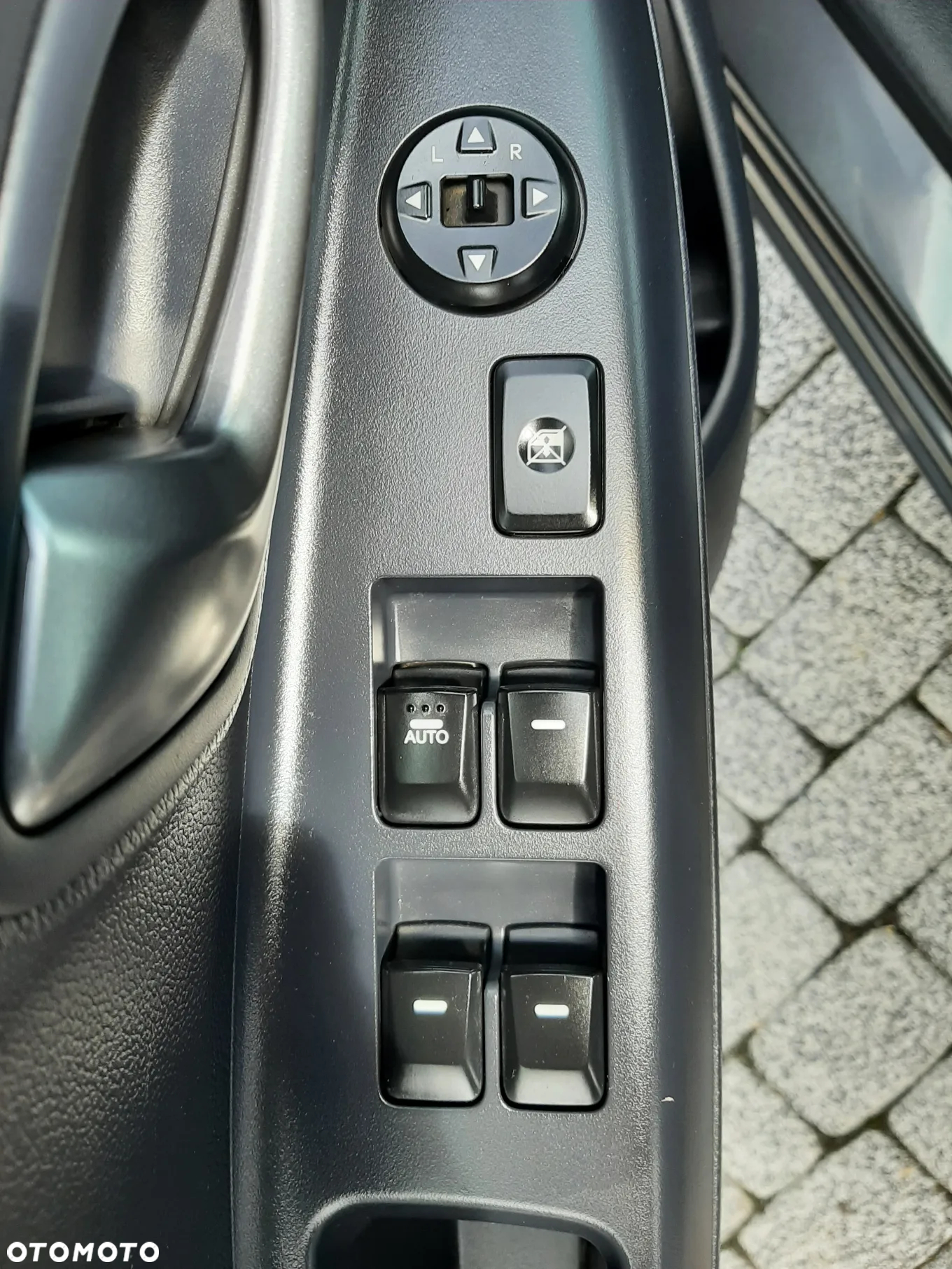 Kia Rio 1.2 Dream Team Edition - 19