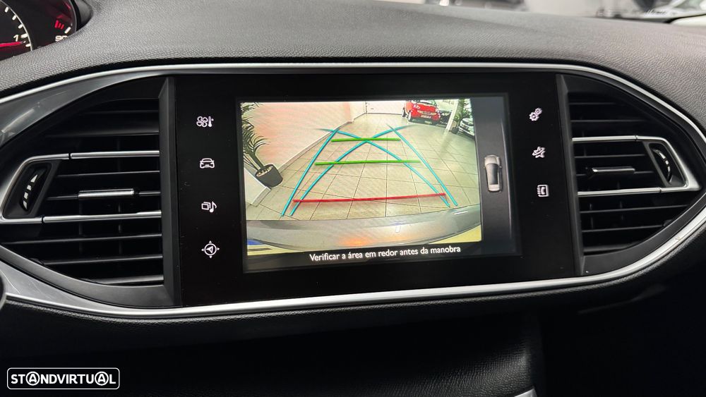 Peugeot 308 SW 1.6 BlueHDi Allure J17 - 26