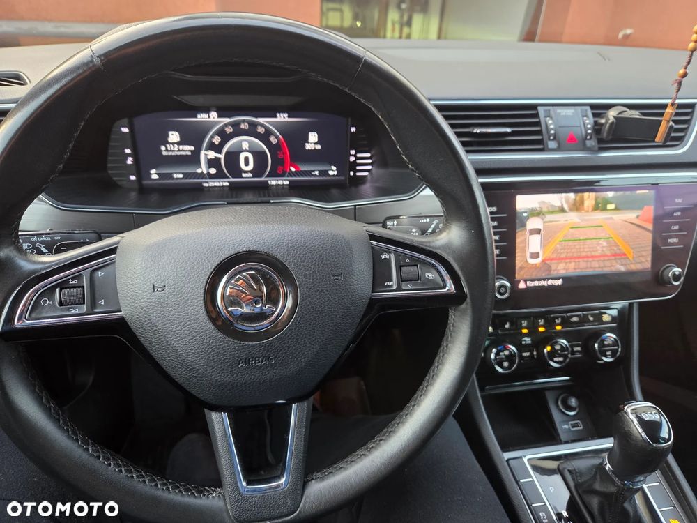 Skoda Superb 2.0 TSI Style DSG - 25