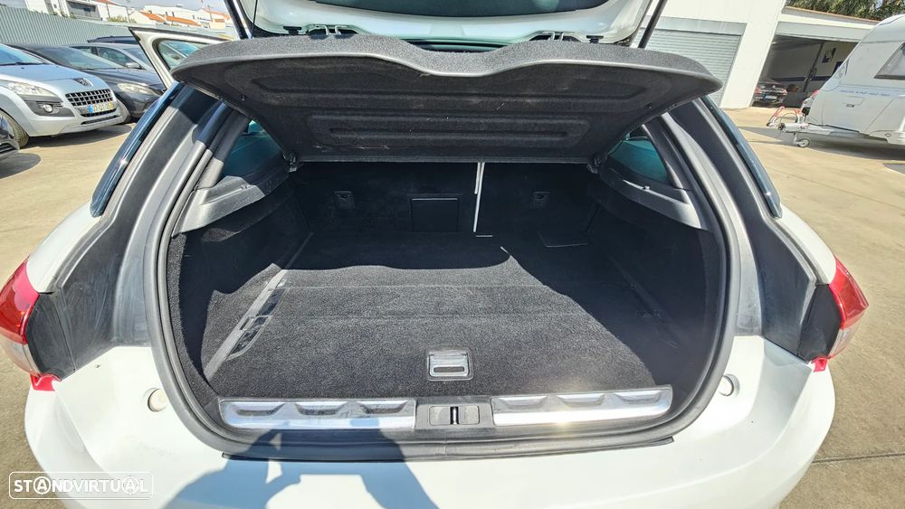 Citroën DS5 2.0 HDi Hybrid4 Sport Chic CMP6 - 36