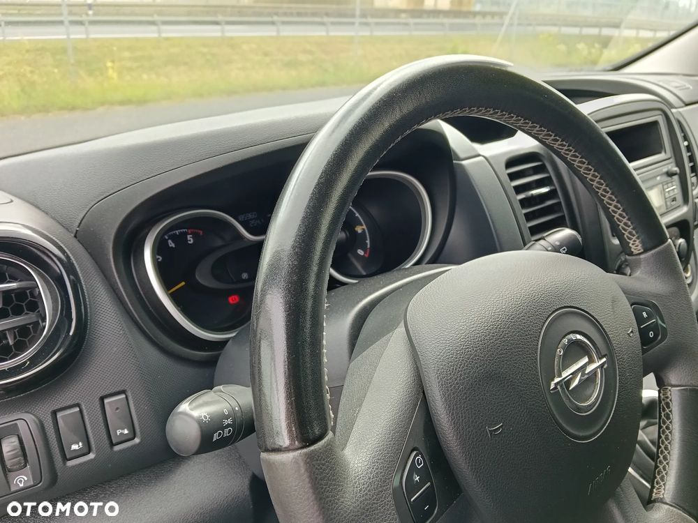 Opel Vivaro L2H1 S&S Tourer - 19