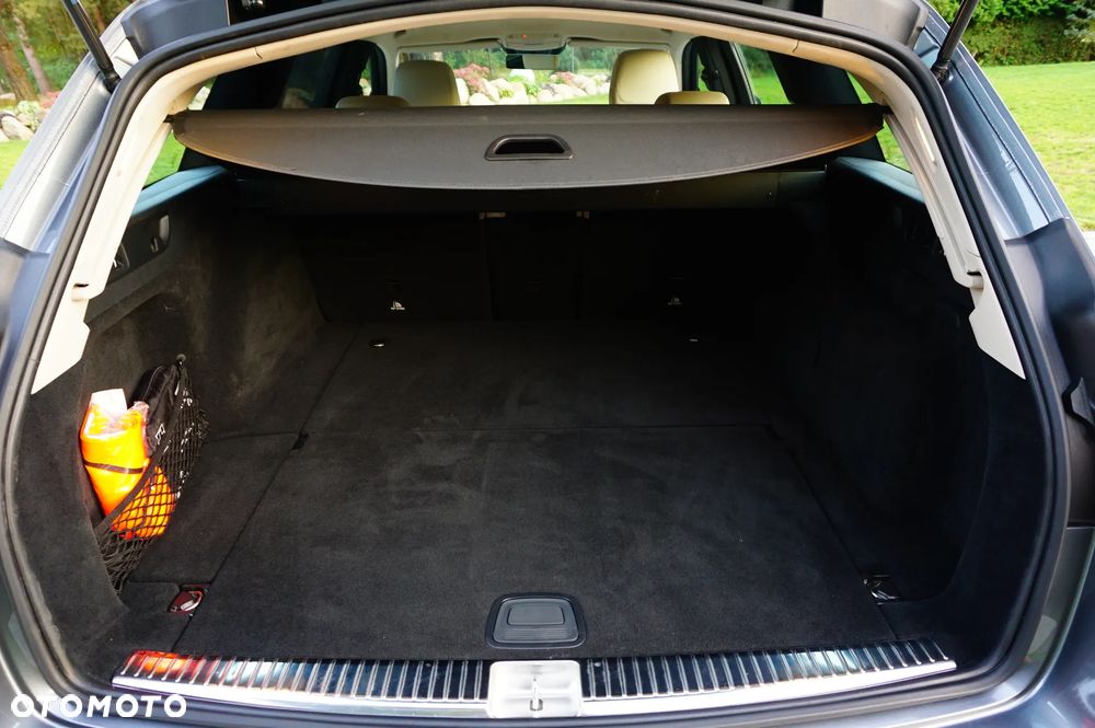 Mercedes-Benz Klasa E 220 d Avantgarde - 19