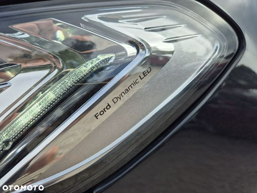 Ford Mondeo - 8