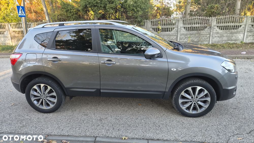 Nissan Qashqai 2.0 CVT lounge - 7