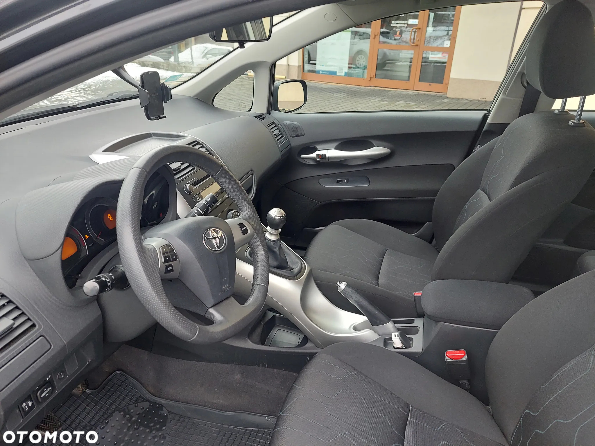 Toyota Auris 1.33 VVT-i Active - 12