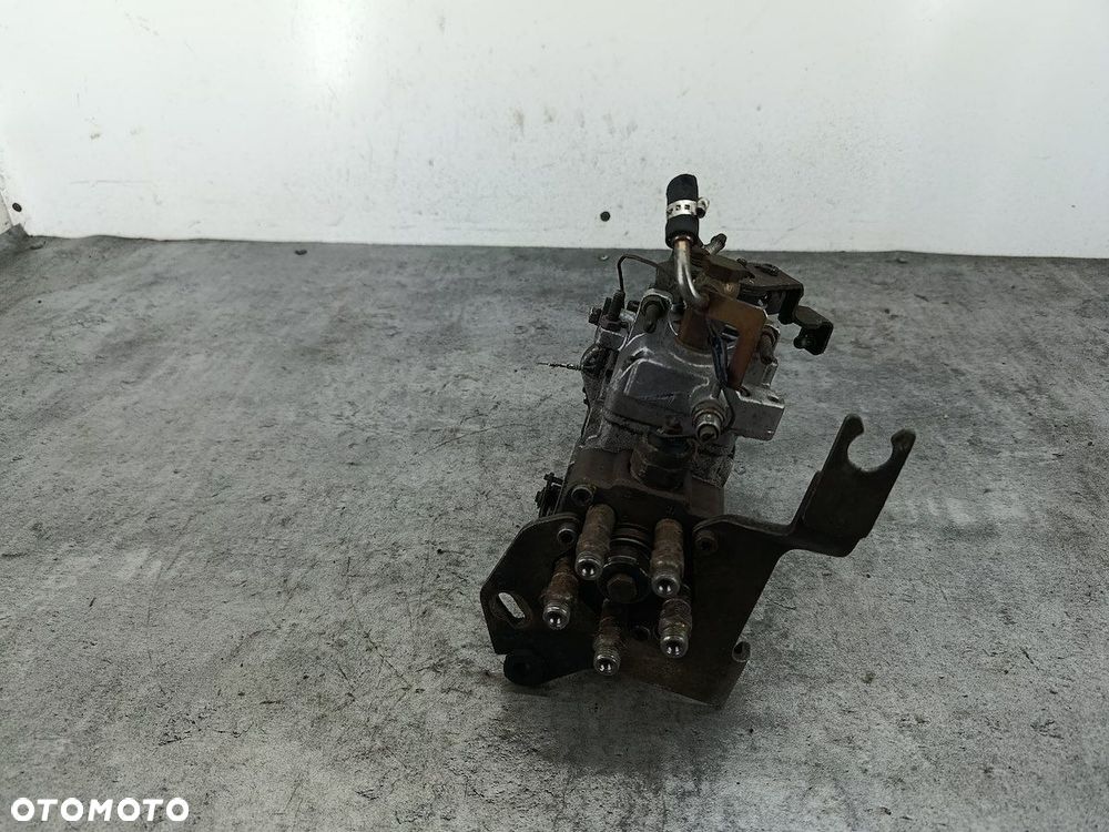 POMPA WTRYSKOWA VW TRANSPORTER T4 074130108G 0460485017  BOSCH 2.4 D - 5