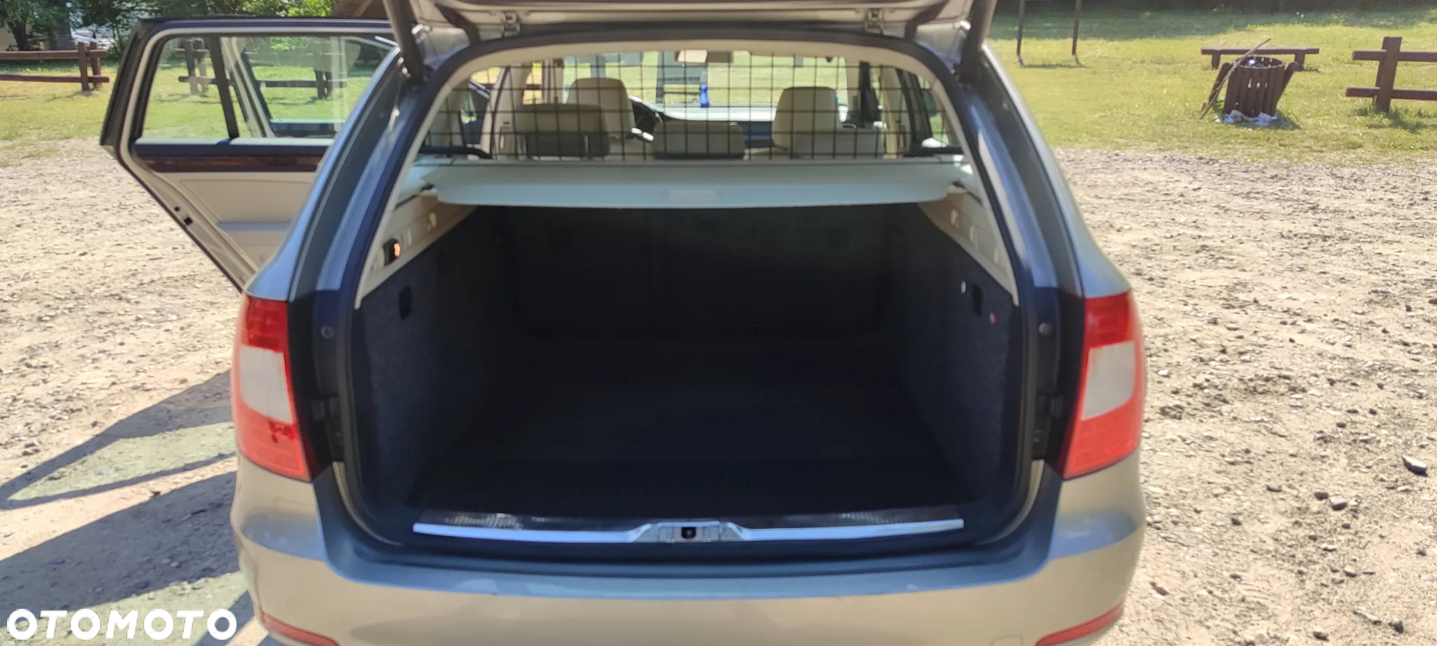 Skoda Superb 2.0 TDI Platinum DSG - 13