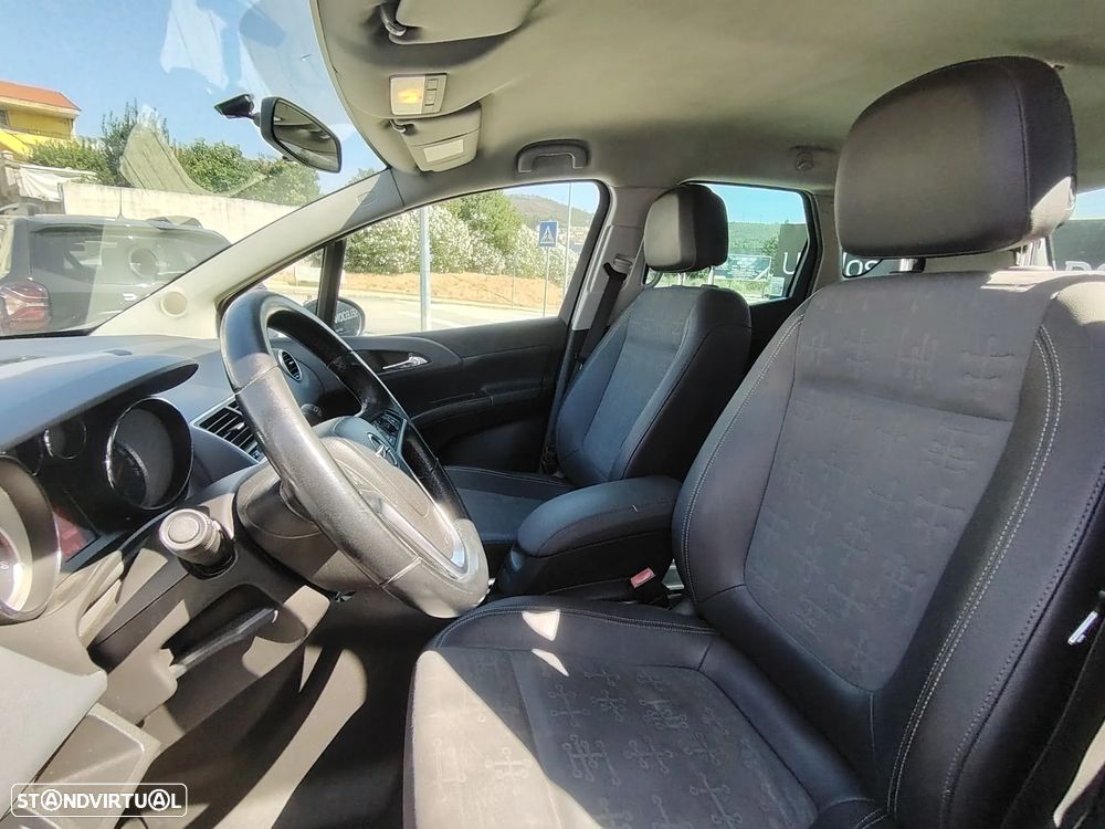 Opel Meriva 1.3 CDTI Design Edition S/S J16 - 11