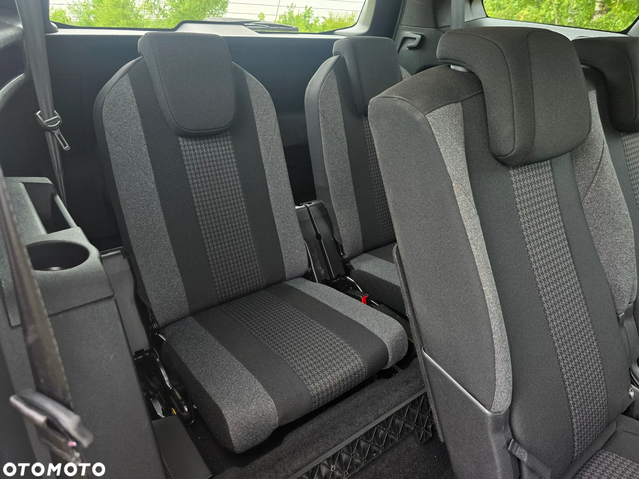 Peugeot 5008 1.5 BlueHDi Active S&S - 29