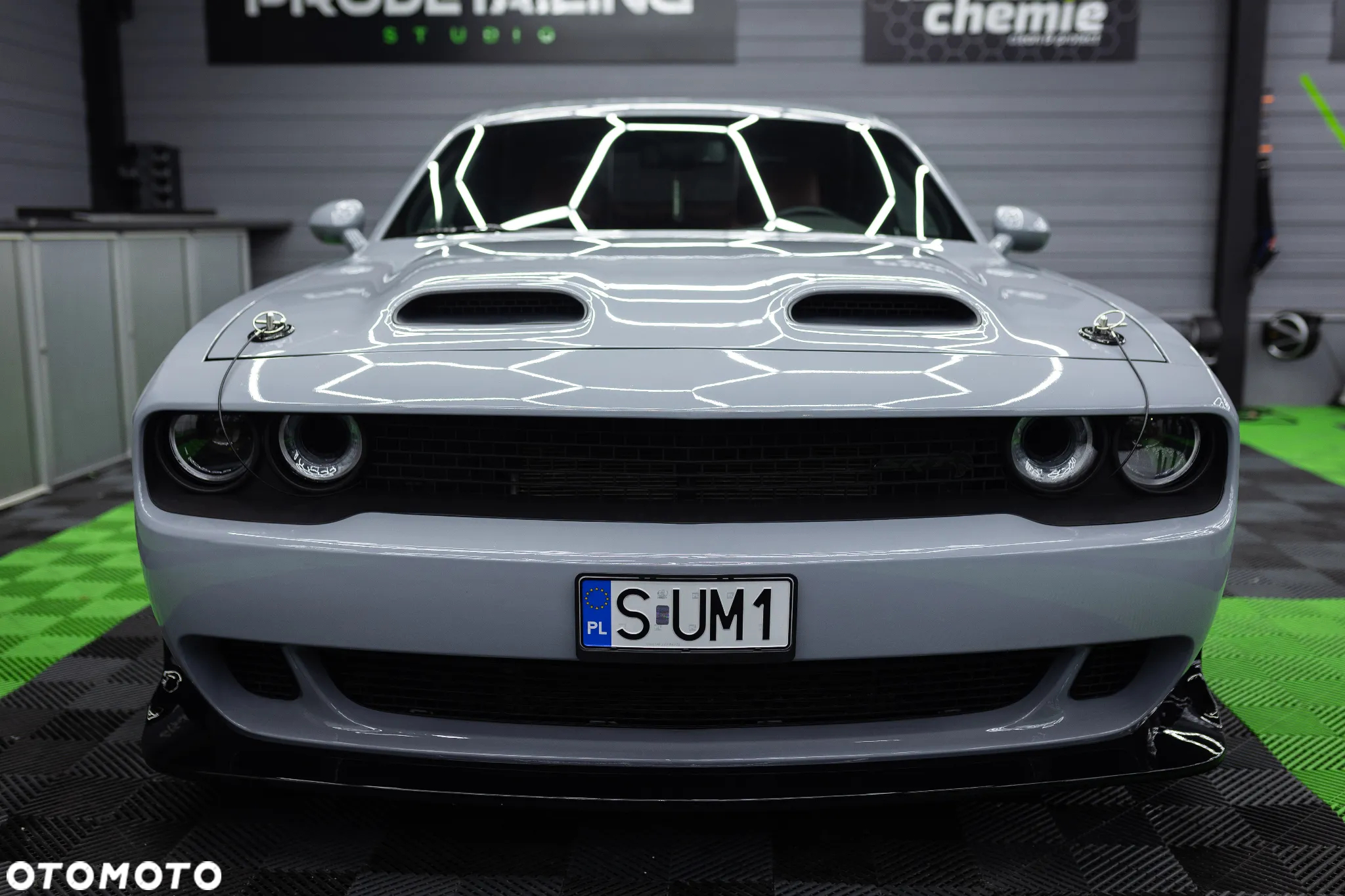 Dodge Challenger 6.2 Redeye Widebody - 3