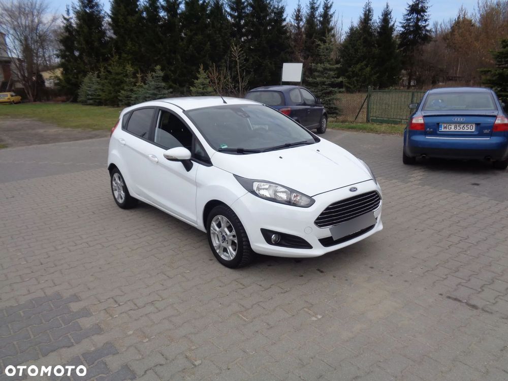 Ford Fiesta - 23