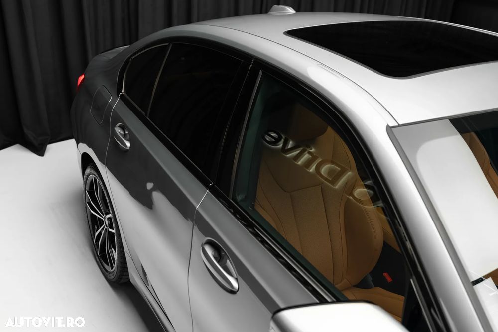 BMW Seria 3 330i xDrive Aut. - 34