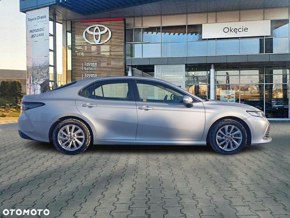 Toyota Camry 2.5 Hybrid Comfort CVT - 7